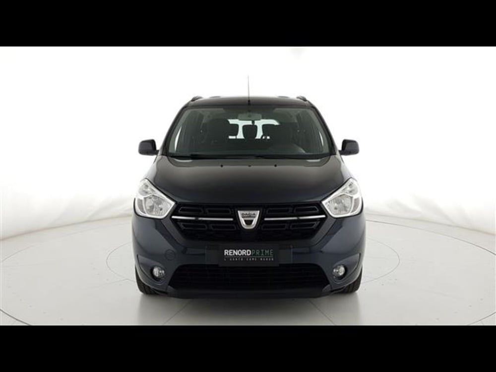 Dacia Lodgy usata a Milano (4)