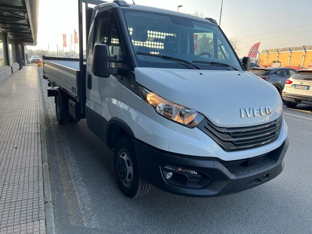 Iveco Daily Telaio nuova a Bergamo (2)