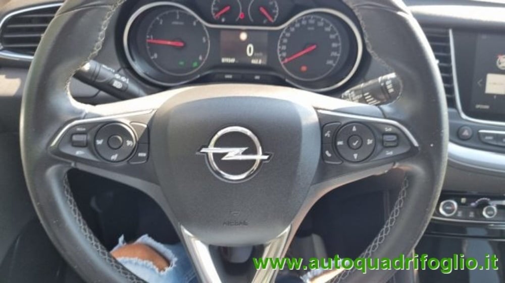 Opel Grandland X usata a Savona (10)