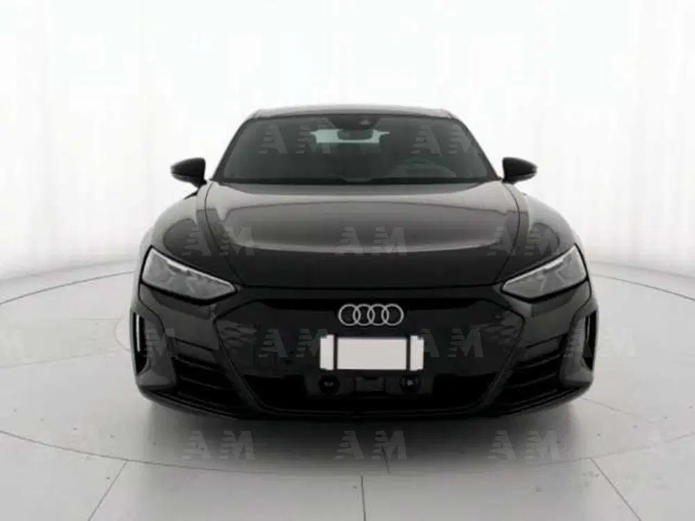 Audi e-Tron GT usata a Padova (2)