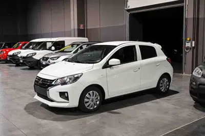 Mitsubishi Space Star 1.2 Invite Radio nuova a Pianezza