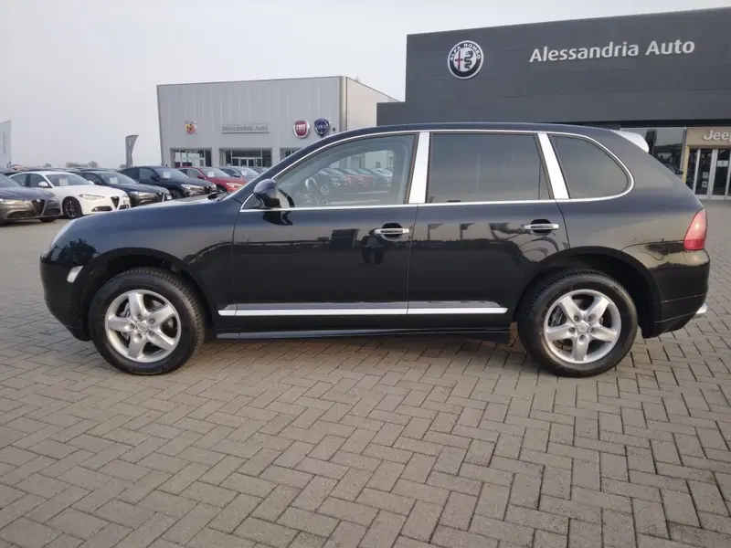 Porsche Cayenne usata a Alessandria (9)