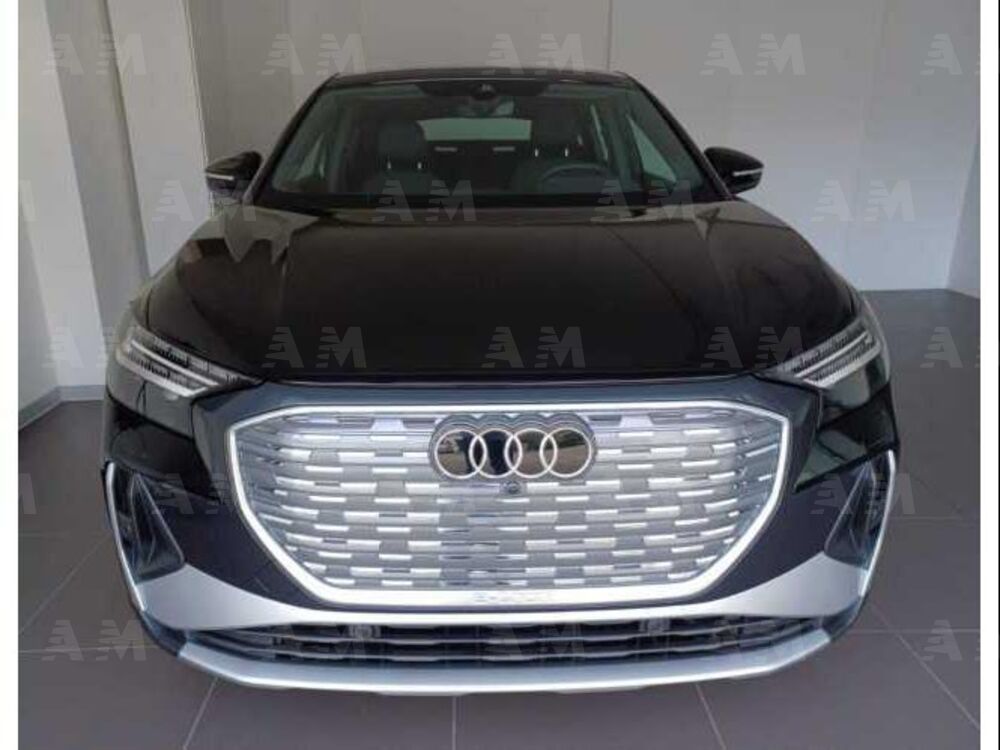 Audi Q4 Sportback nuova a Padova (2)