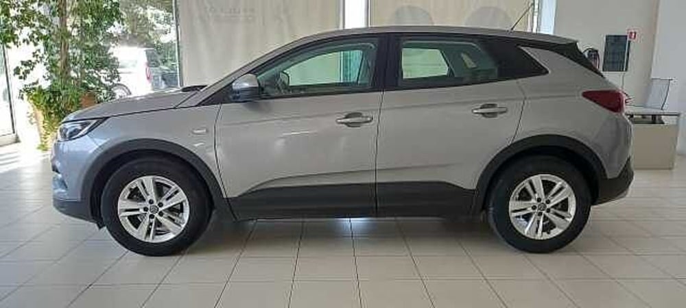 Opel Grandland X usata a Perugia (4)