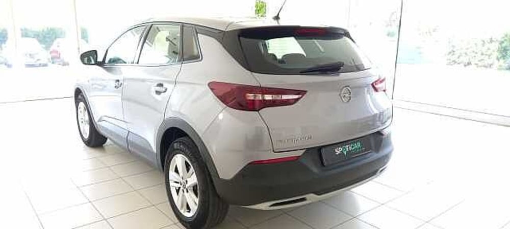 Opel Grandland X usata a Perugia (6)