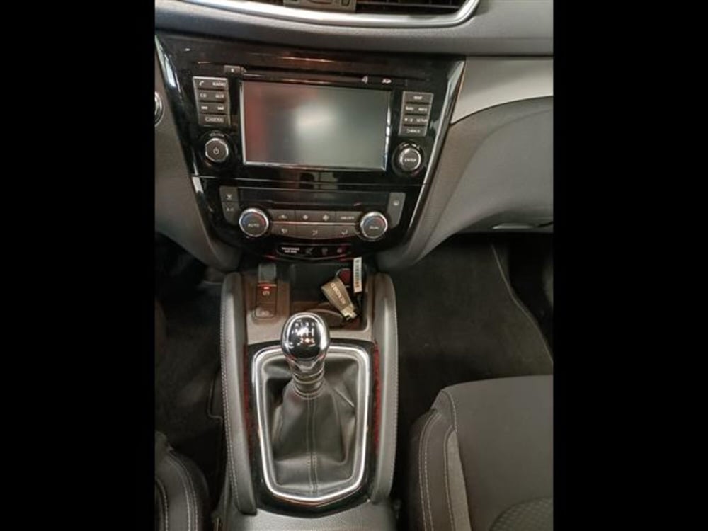 Nissan Qashqai usata a Milano (10)