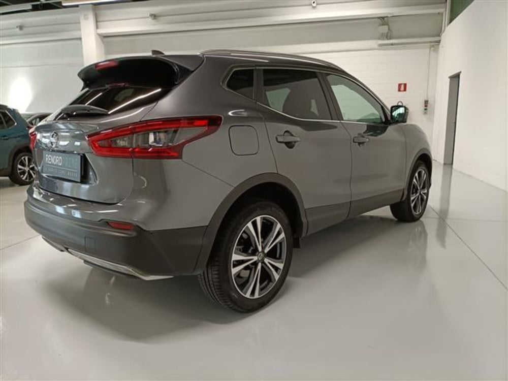 Nissan Qashqai usata a Milano (12)