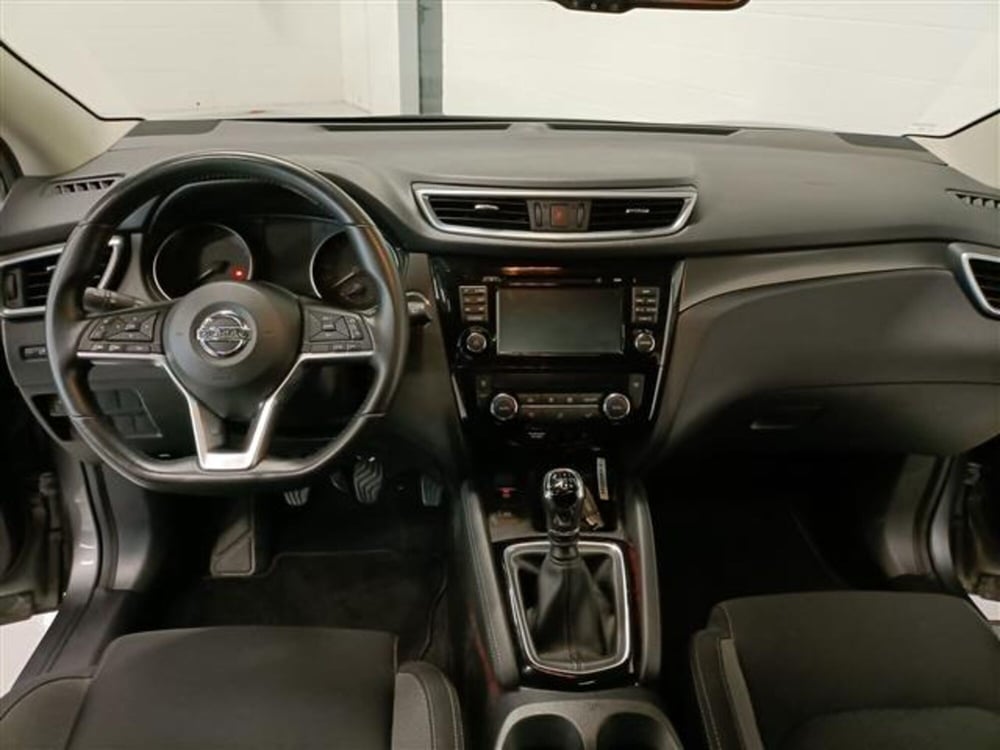 Nissan Qashqai usata a Milano (14)