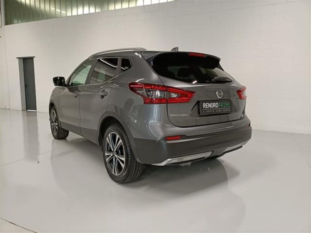 Nissan Qashqai usata a Milano (2)