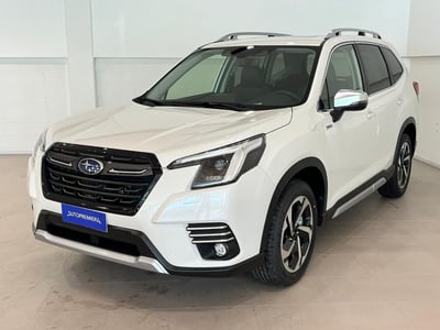 Subaru Forester 2.0 e-Boxer MHEV CVT Lineartronic Premium  nuova a Como