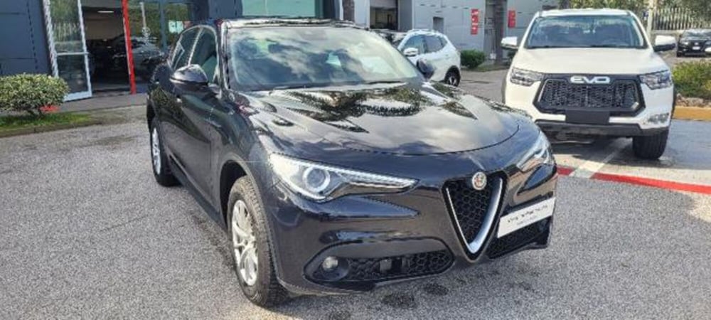 Alfa Romeo Stelvio usata a Napoli