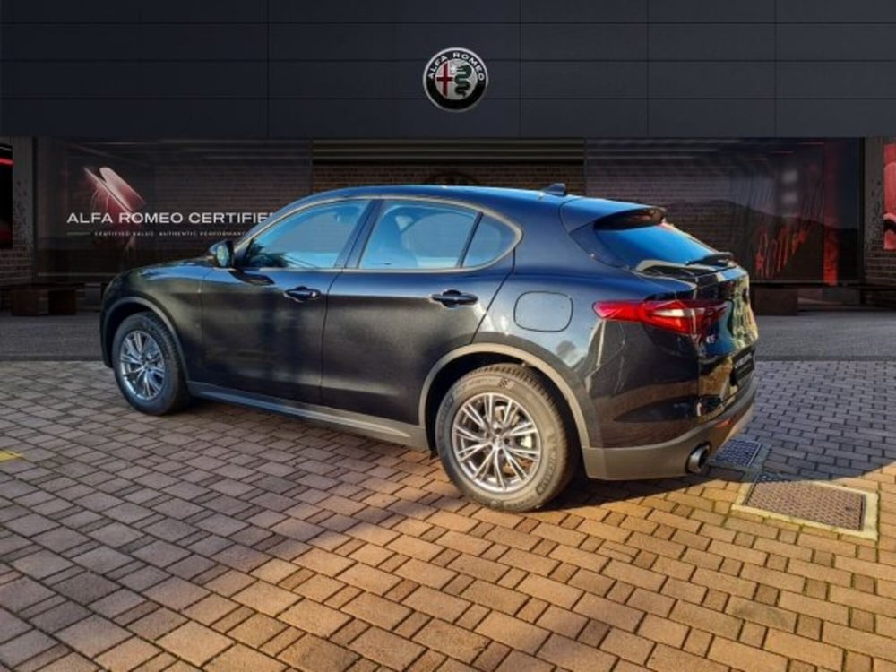 Alfa Romeo Stelvio usata a Monza e Brianza (7)