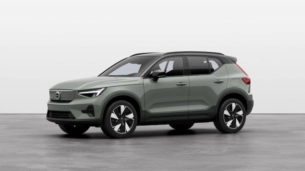 Volvo XC40 nuova a Como