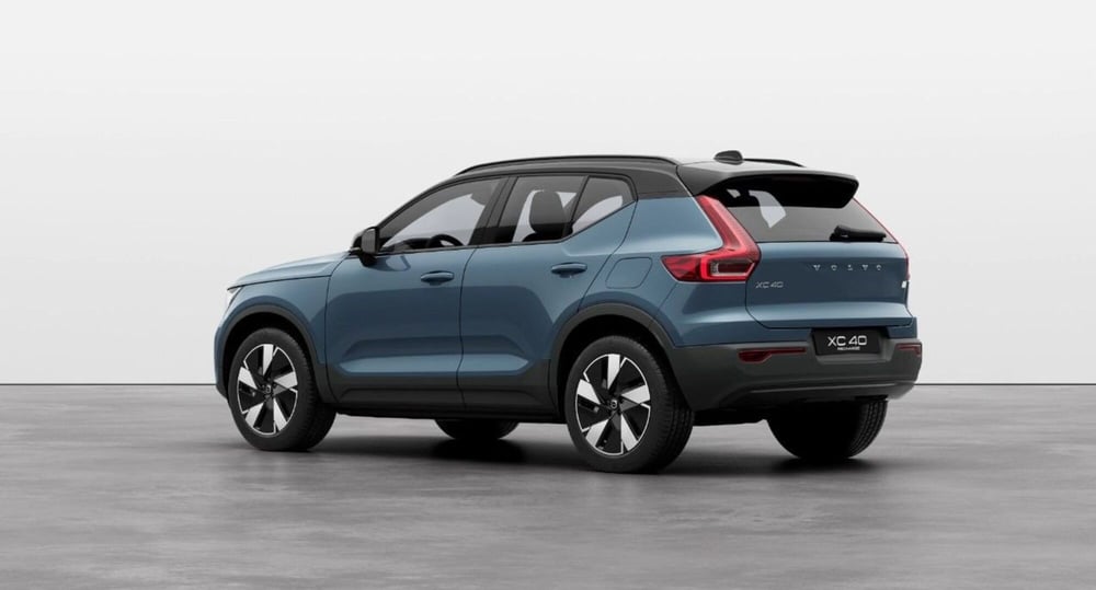 Volvo XC40 nuova a Como (3)