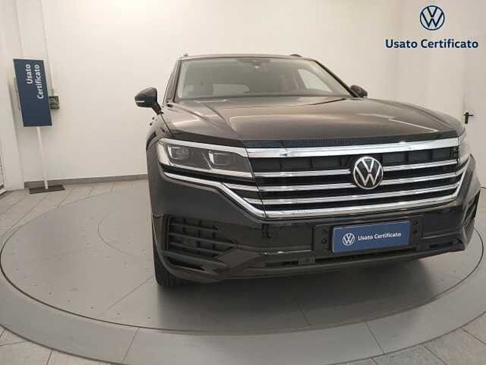 Volkswagen Touareg usata a Varese (6)