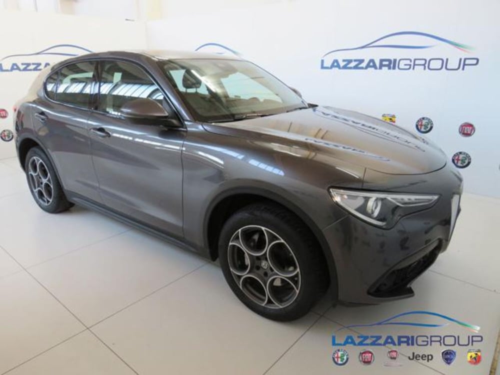 Alfa Romeo Stelvio usata a Lodi (5)