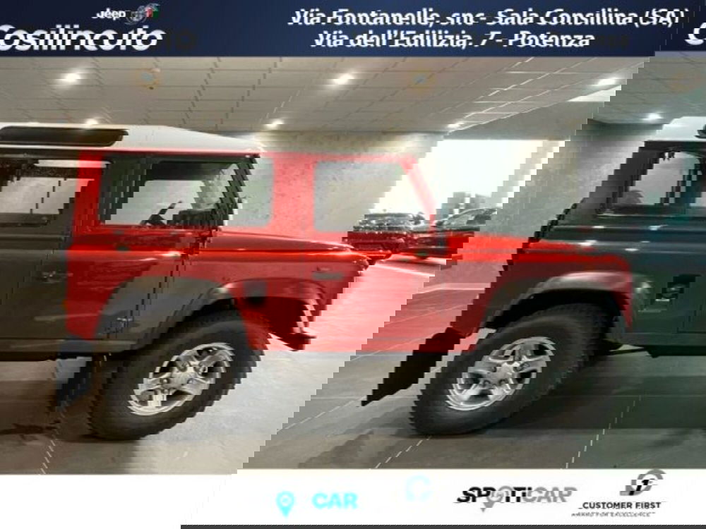 Land Rover Defender usata a Salerno (4)