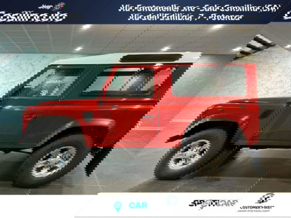Land Rover Defender usata a Salerno (8)