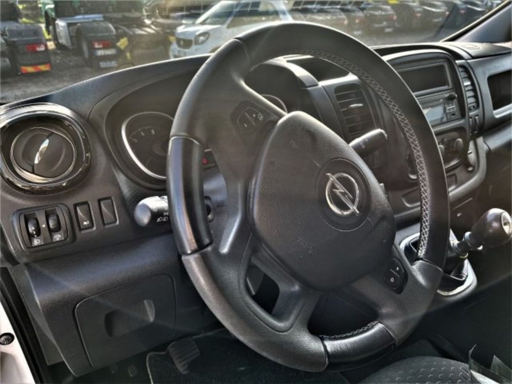 Opel Vivaro Furgone usata a Bergamo (11)