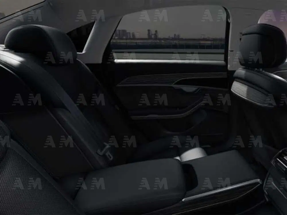 Audi A8 nuova a Padova (7)