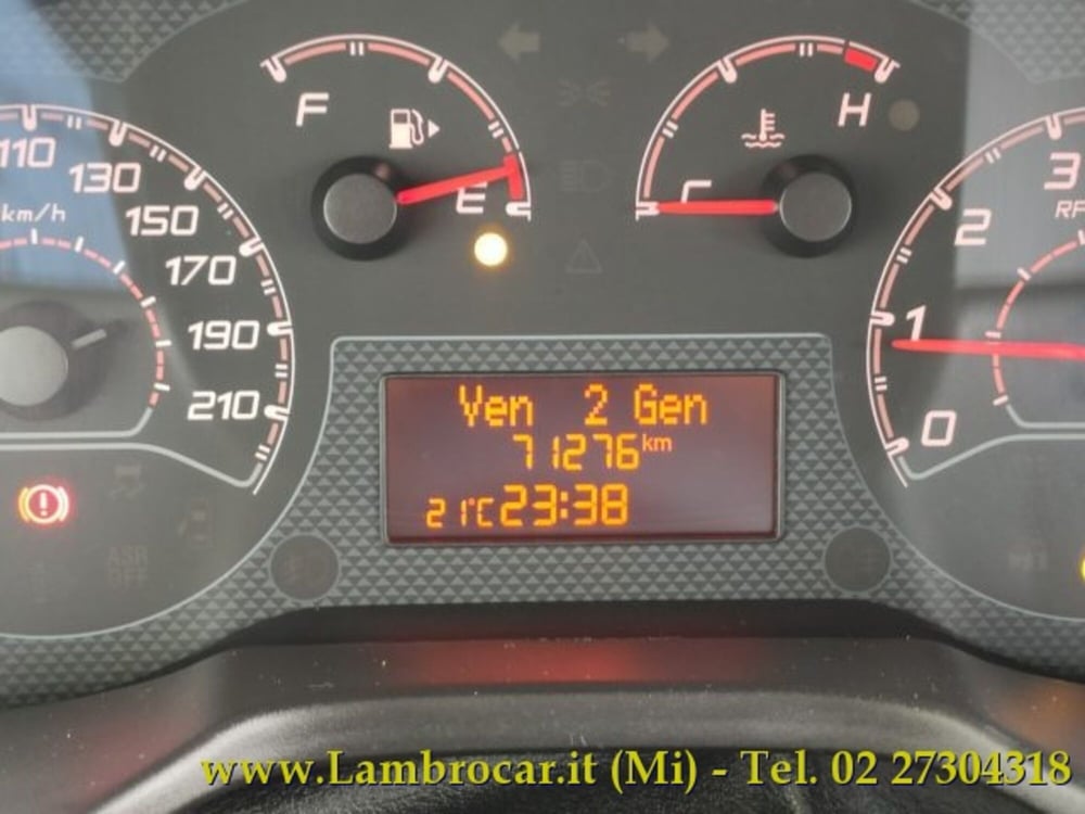 Fiat QUBO usata a Milano (12)