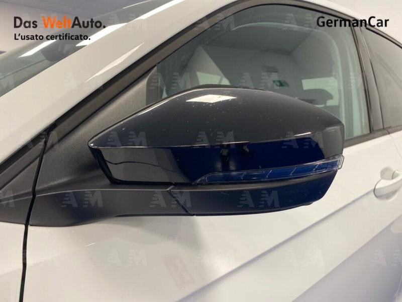 Volkswagen T-Cross usata a Sassari (14)