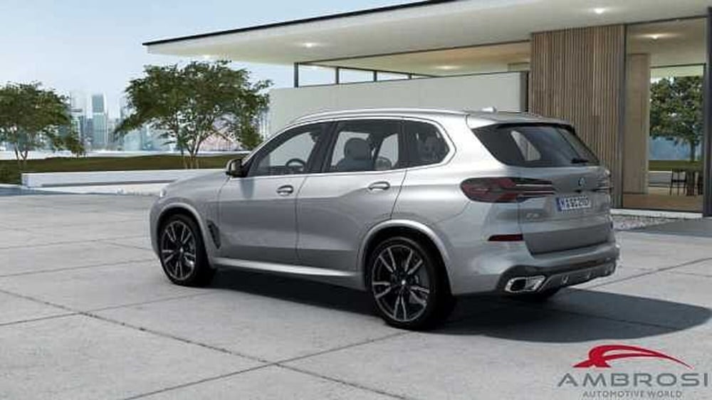 BMW X5 nuova a Viterbo (2)