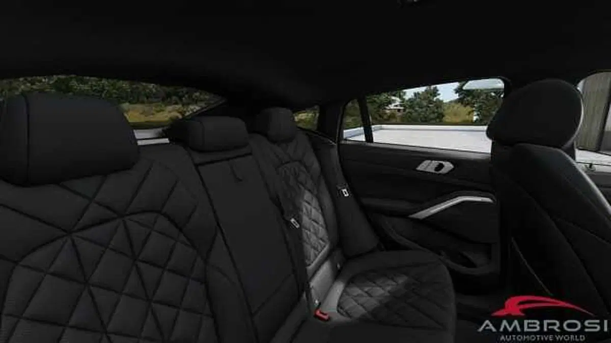 BMW X6 nuova a Viterbo (11)
