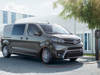 Toyota Proace City Verso Electric City Verso Electric 50kWh L1 Short D Luxury nuova a Reggio Calabria