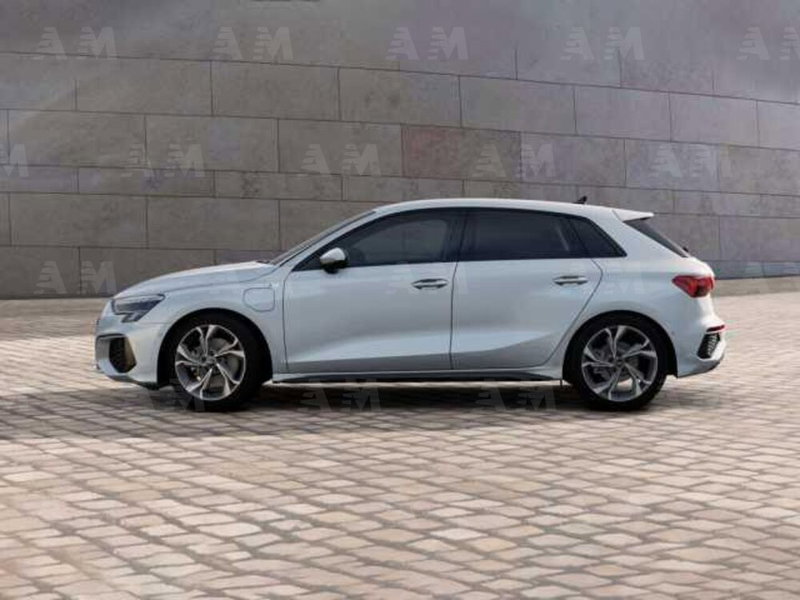 Audi A3 Sportback nuova a Padova (3)