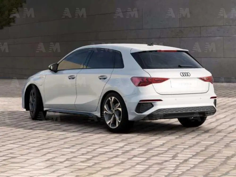 Audi A3 Sportback nuova a Padova (4)