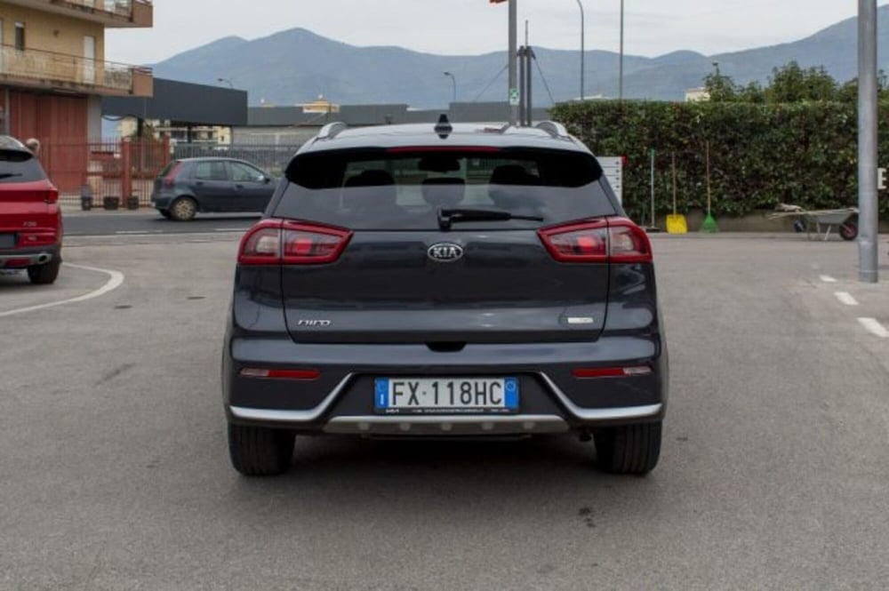 Kia Niro usata a Latina (6)