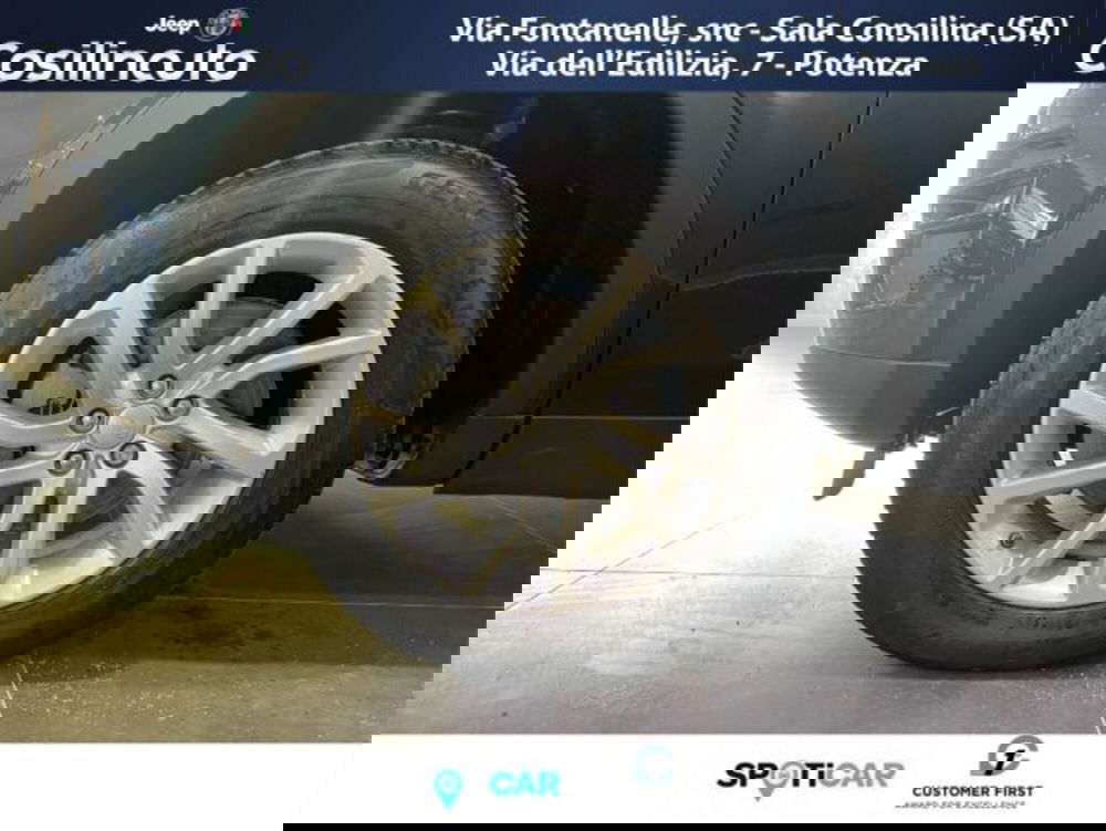 Land Rover Discovery Sport usata a Salerno (16)