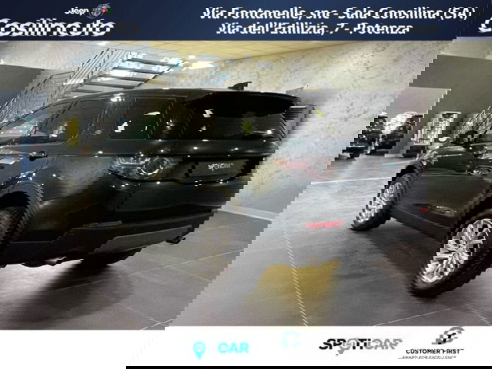 Land Rover Discovery Sport usata a Salerno (7)