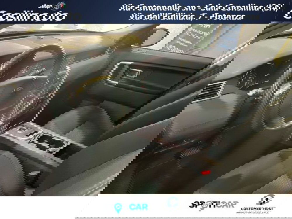 Land Rover Discovery Sport usata a Salerno (9)