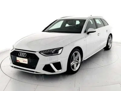Audi A4 Avant 35 TDI/163 CV S tronic S line edition del 2021 usata a Padova
