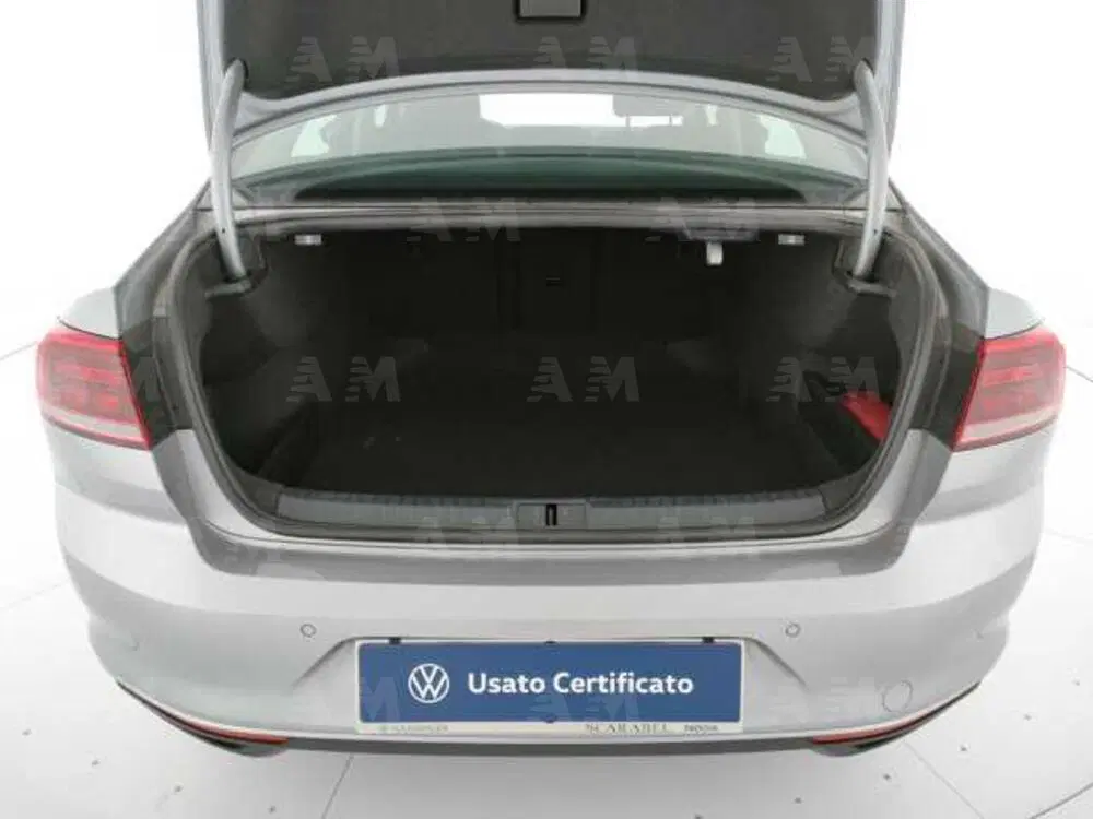 Volkswagen Passat usata a Padova (11)
