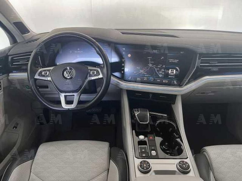 Volkswagen Touareg usata a Padova (5)