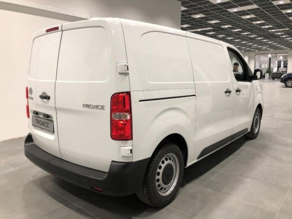 Toyota Proace nuova a Cuneo (4)