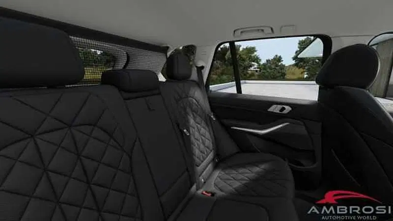 BMW X5 nuova a Viterbo (11)