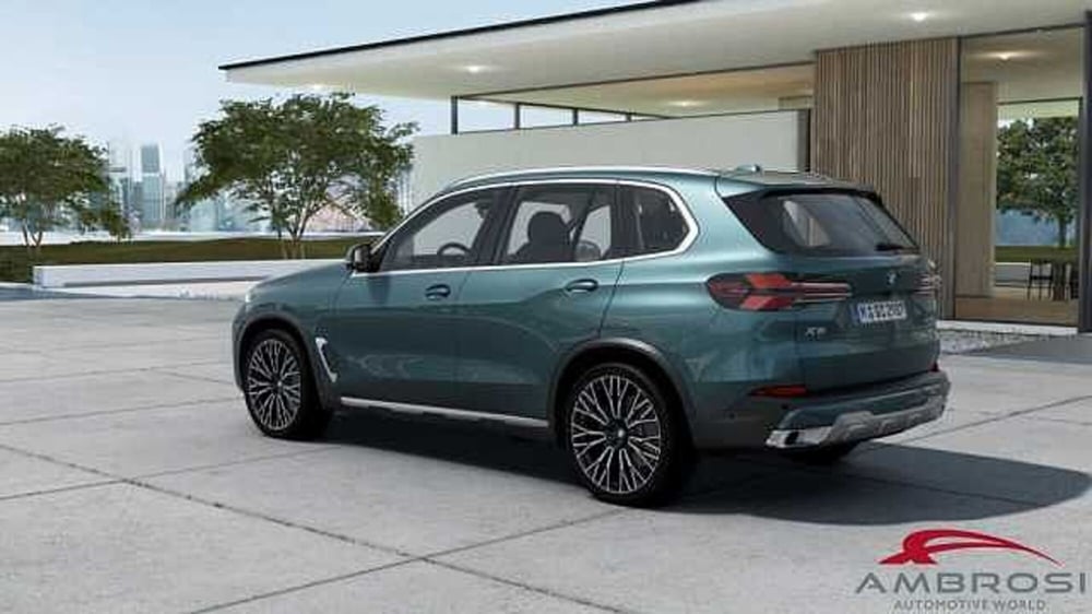 BMW X5 nuova a Viterbo (2)