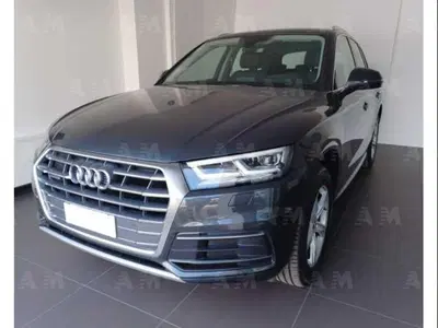 Audi Q5 40 TDI quattro S tronic Business Sport del 2018 usata a Padova