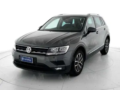 Volkswagen Tiguan 1.6 TDI SCR Business BlueMotion Technology del 2020 usata a Padova