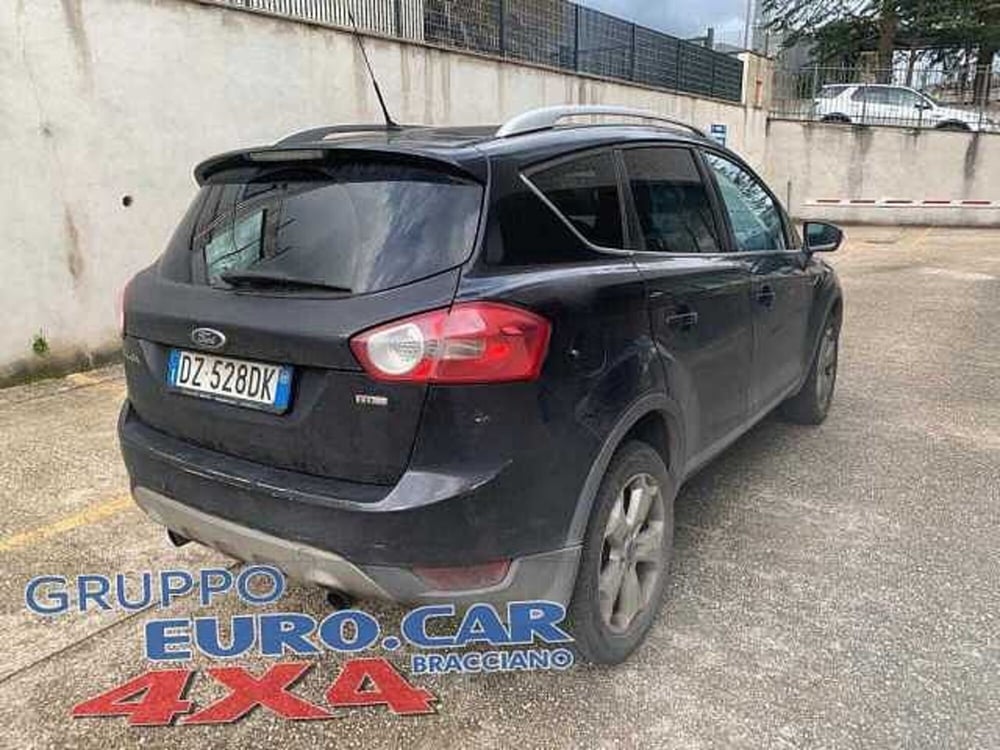 Ford Kuga usata a Roma (11)