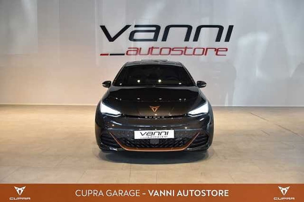 Cupra Born nuova a Verona (2)