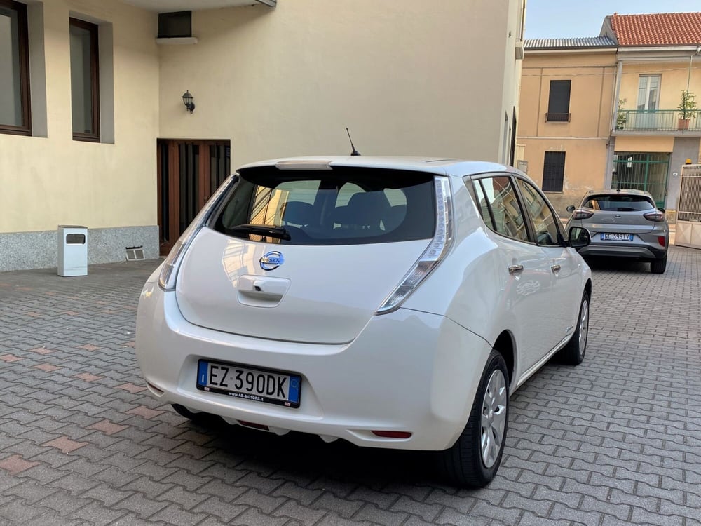 Nissan Leaf usata a Varese (5)