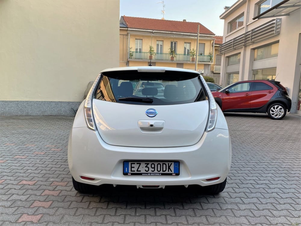 Nissan Leaf usata a Varese (6)