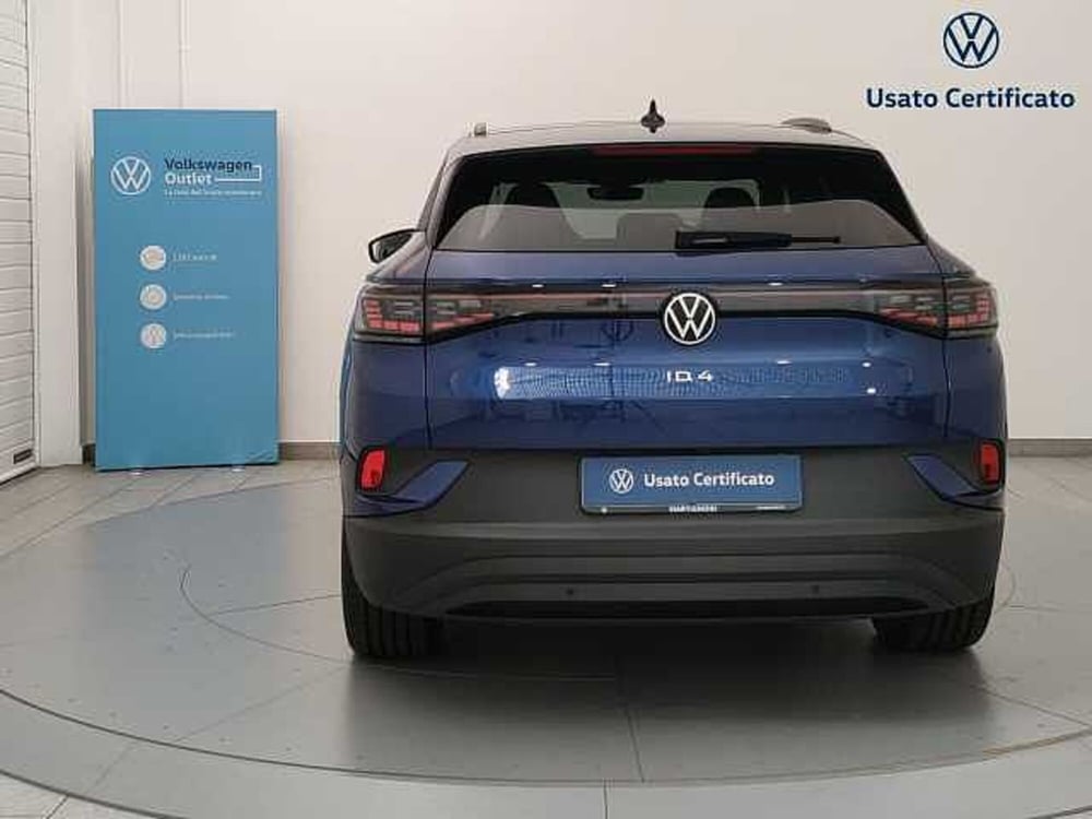 Volkswagen ID.4 nuova a Varese (4)