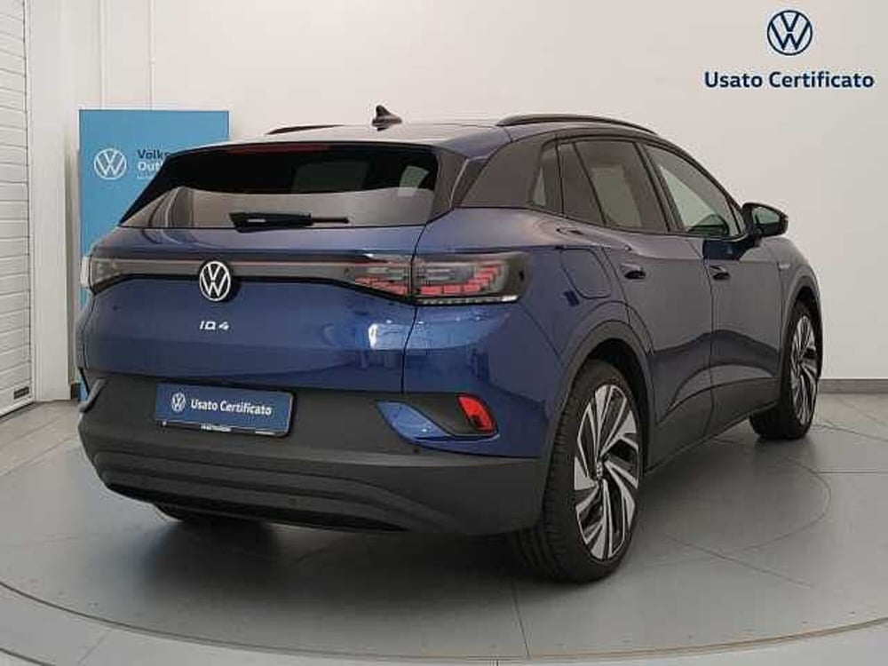 Volkswagen ID.4 nuova a Varese (5)