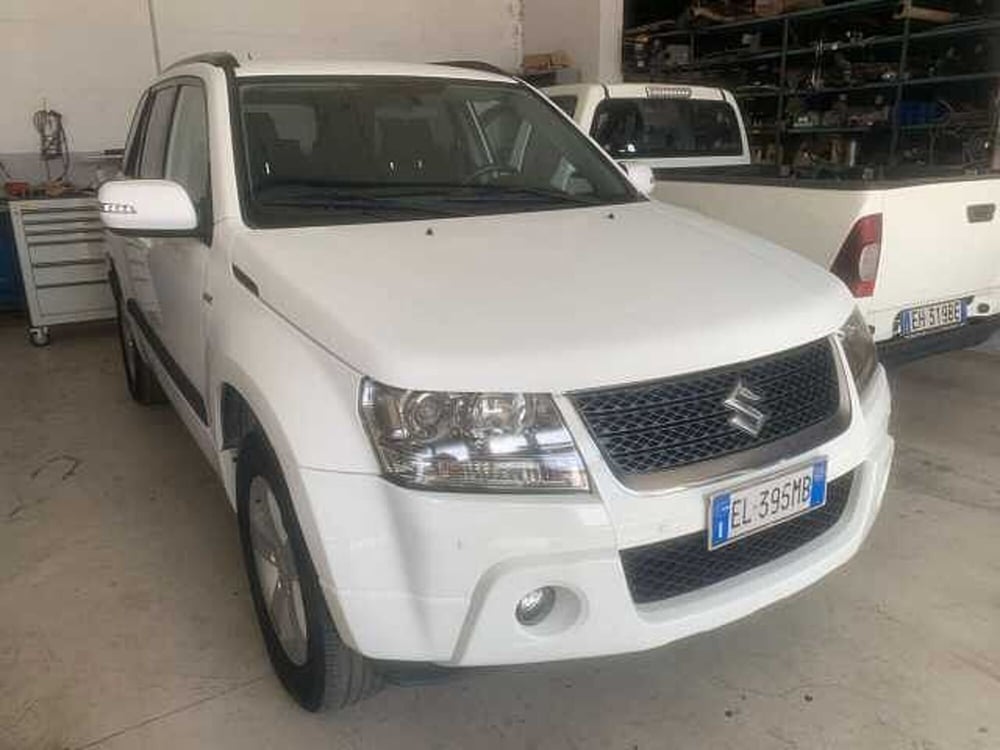 Suzuki Grand Vitara usata a Roma (6)